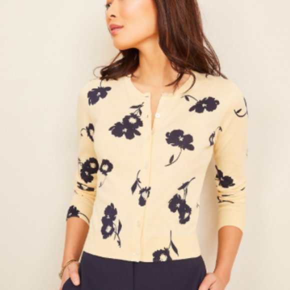 Ann Taylor Sweaters - NWT Poppy Pattern Cardigan